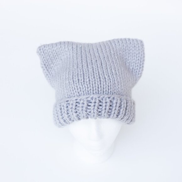 Chunky Knit Cat Ear Beanie - Picture 2 of 4